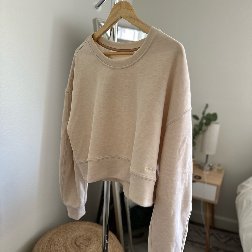 Lululemon Softstreme Perfectly Oversized Cropped Crew LIKE NEW